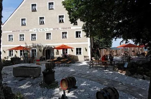 艾克酿酒厂旅馆 3* Böbrach